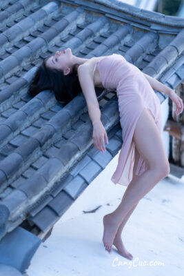 Jiu Shi A Zhu A The Roof CangCuc.com 082